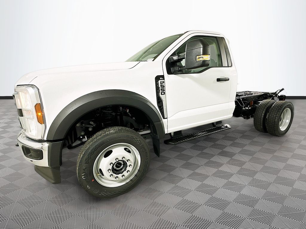 2026 Ford F-550 Super Duty Chassis Cab XL - Photo 23