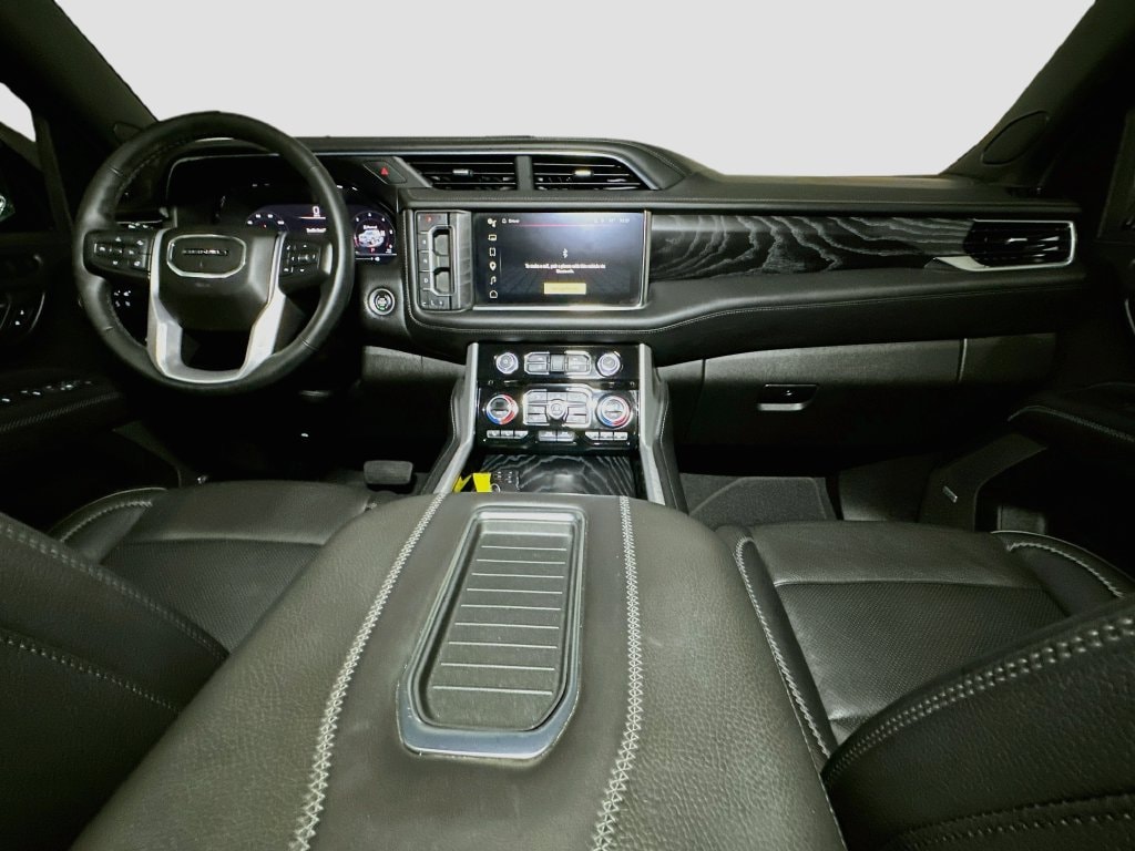 2023 GMC Yukon Denali - Photo 12
