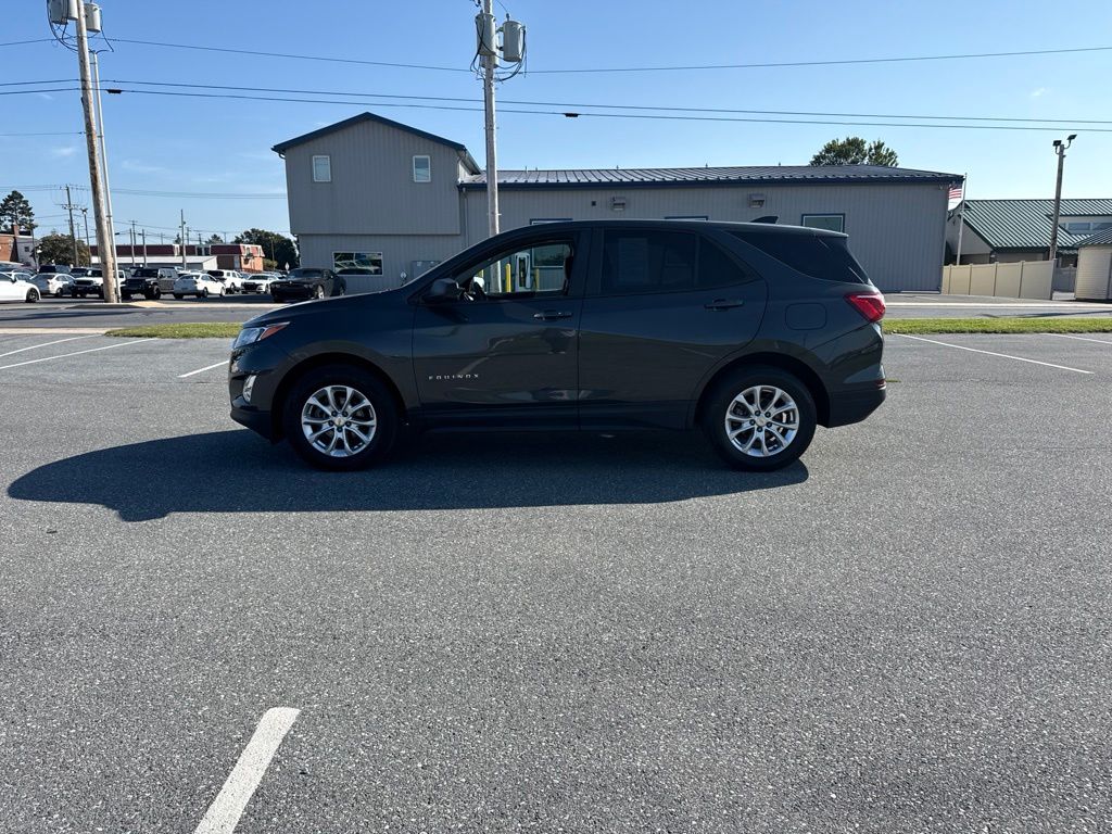 Used 2021 Chevrolet Equinox LS with VIN 2GNAXSEV9M6105107 for sale in New Holland, PA