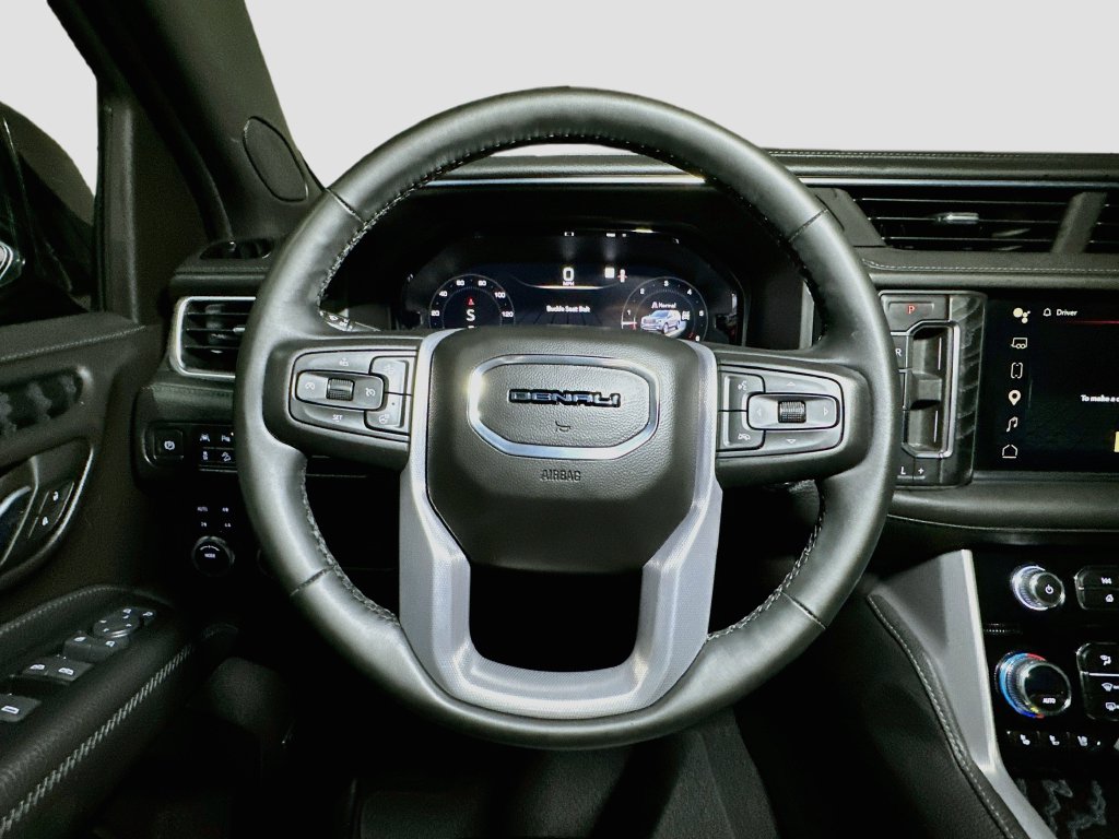 2023 GMC Yukon Denali - Photo 13