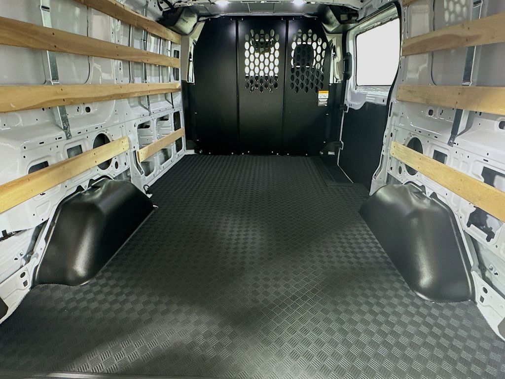 2025 Ford Transit Van Base - Photo 20