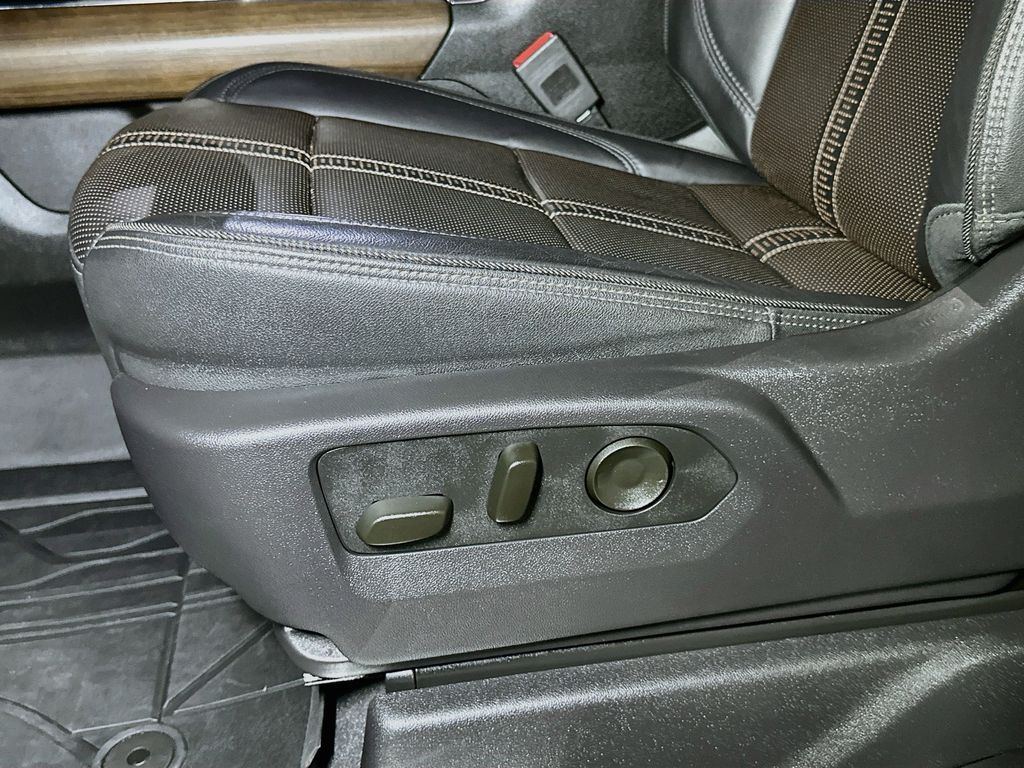 2024 Chevrolet Silverado 1500 High Country - Photo 16