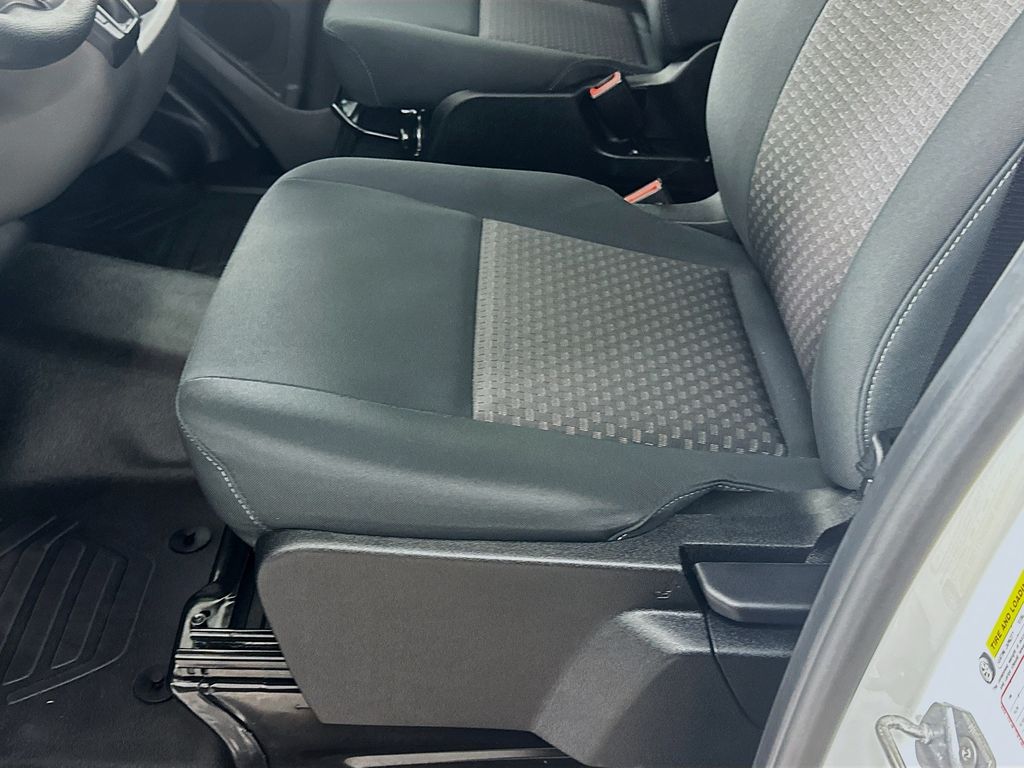 2025 Ford Transit Van Base - Photo 17