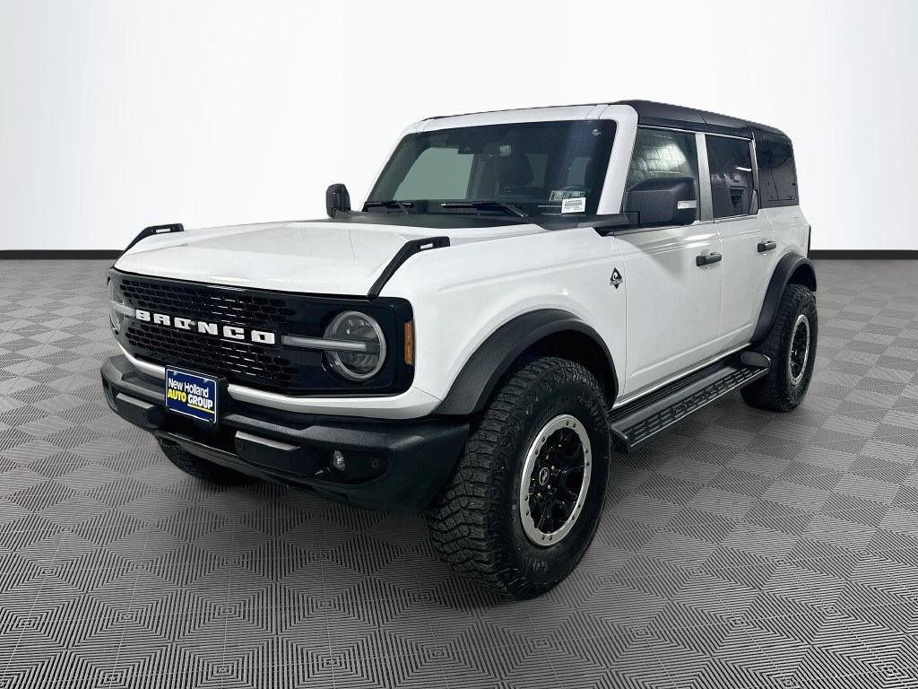 Certified 2025 Ford Bronco Outer Banks SUV