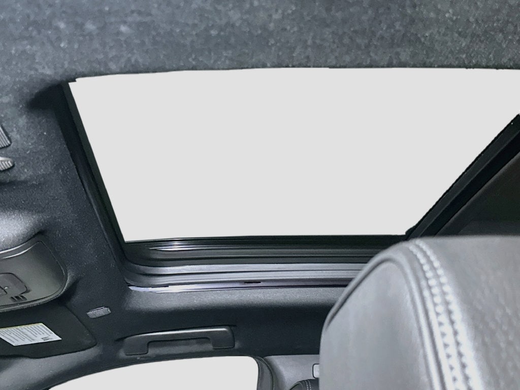 2023 GMC Yukon Denali - Photo 31