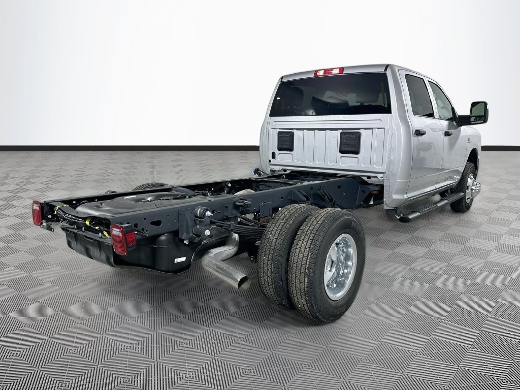 New 2026 Ram 3500 Tradesman Cab/Chassis