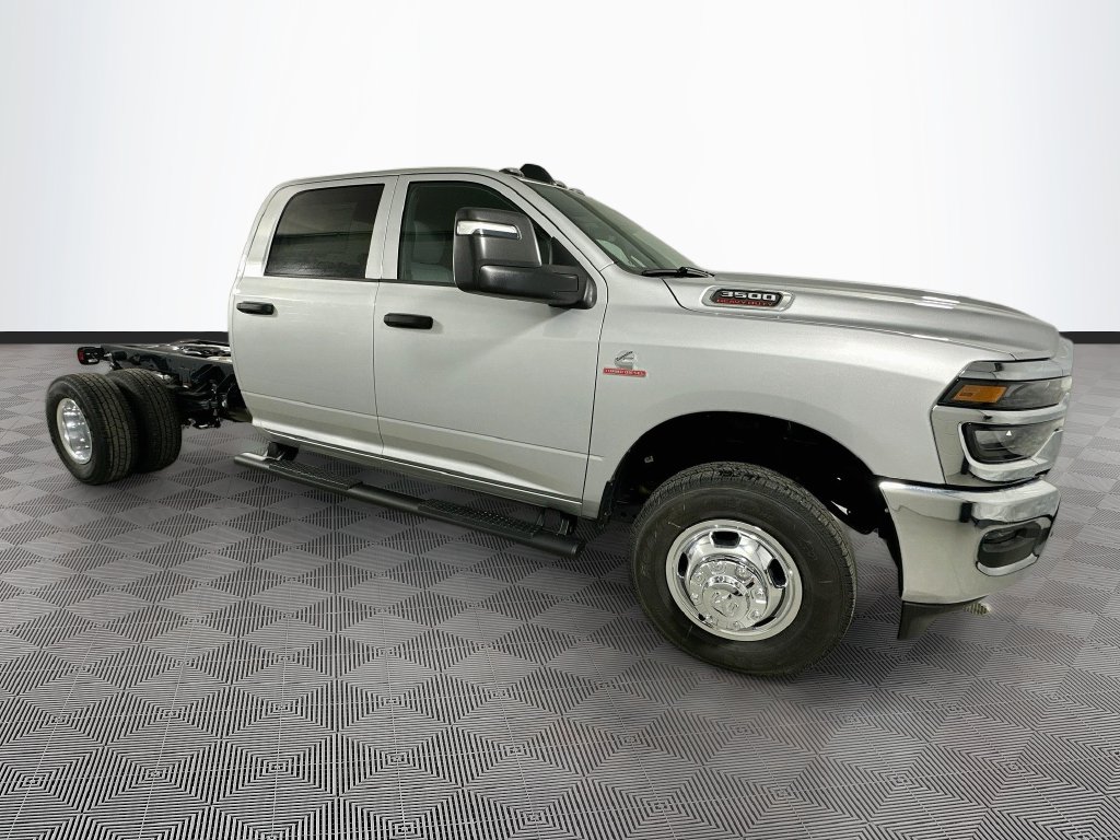 New 2026 Ram 3500 Tradesman Cab/Chassis