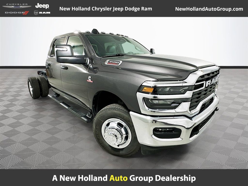 New 2026 Ram 3500 Chassis Cab Tradesman/Big Horn Truck Crew Cab