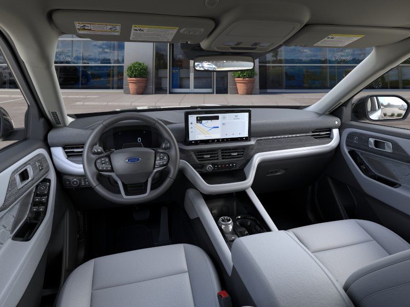 2026 Ford Explorer Platinum - Photo 9
