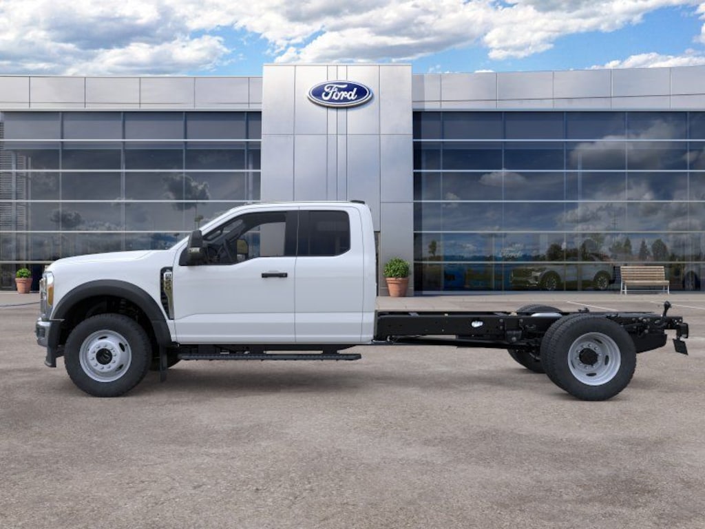 New 2026 Ford F-550 Truck Super Cab