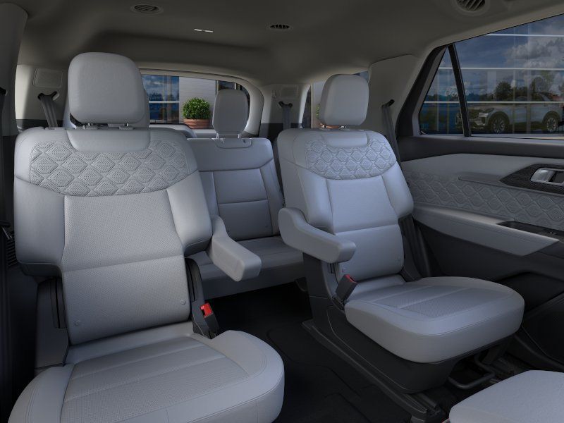 2026 Ford Explorer Platinum - Photo 11