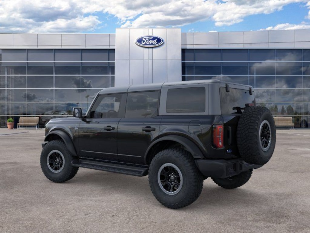 New 2026 Ford Bronco Outer Banks SUV