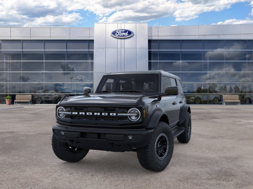 New 2026 Ford Bronco Outer Banks SUV