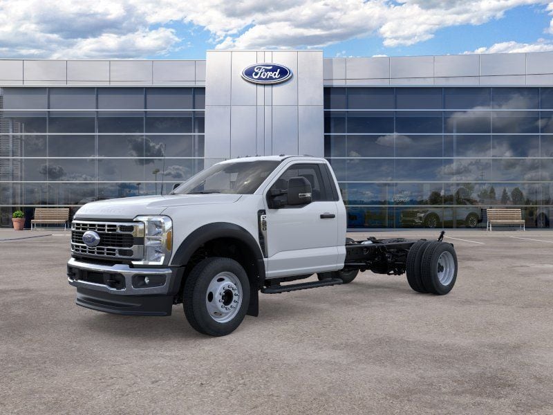 2026 Ford F-550 Super Duty Chassis Cab