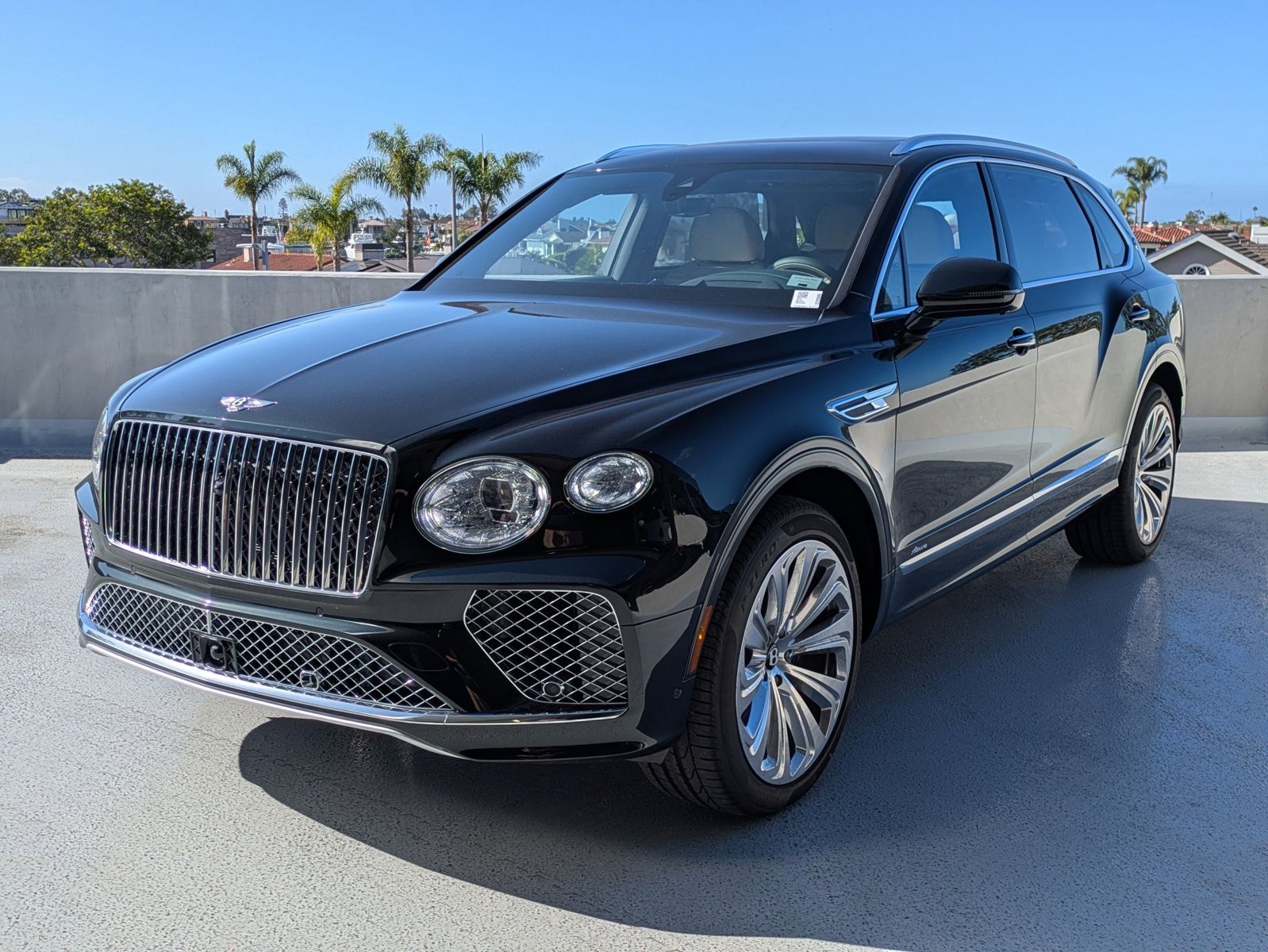 2025 Bentley Bentayga Azure - Photo 7