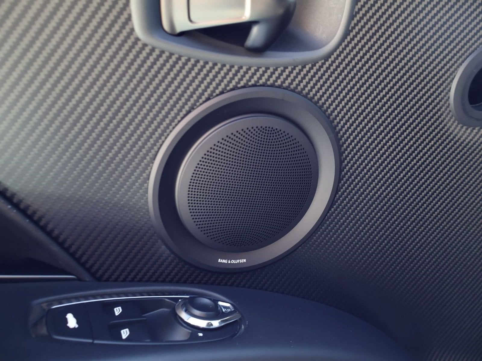 2021 Aston Martin DBS Superleggera Base - Photo 12