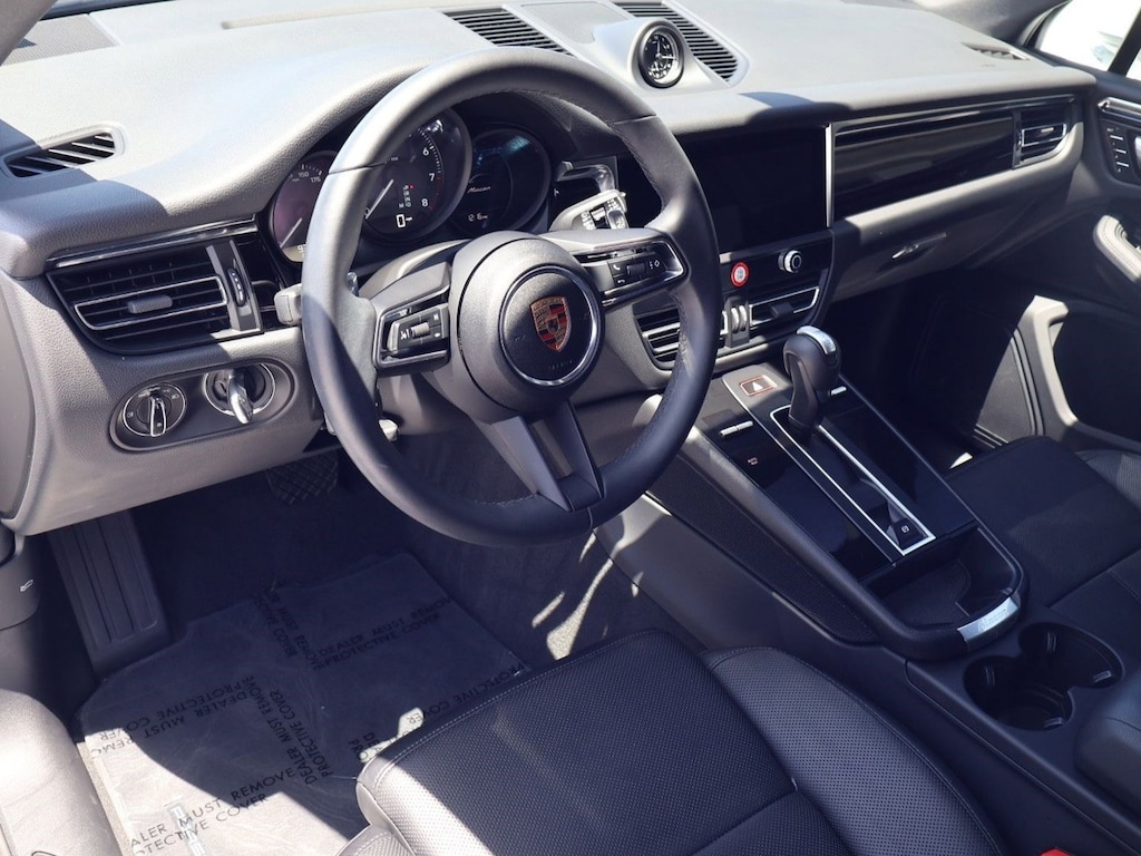 Certified 2025 Porsche Macan SUV