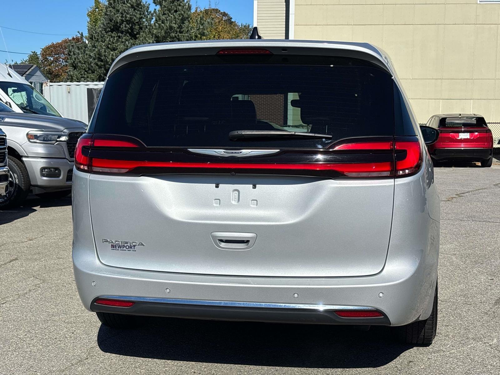 Used 2024 Chrysler Pacifica Touring L Van