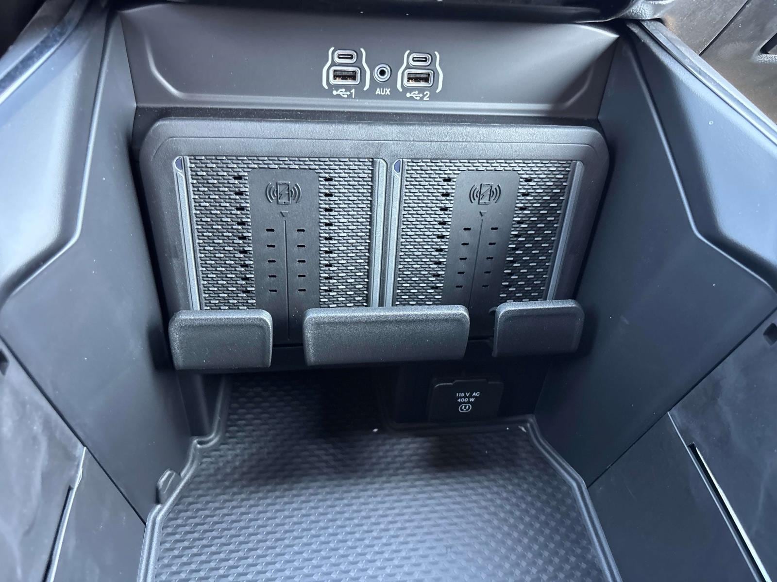 2026 RAM 3500 Laramie - Photo 12