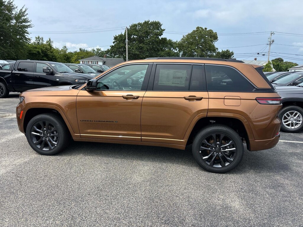 New 2026 Jeep Grand Cherokee LIMITED RESERVE 4X4 Sport Utility