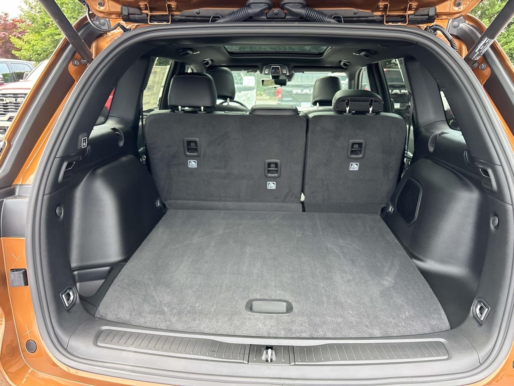 New 2026 Jeep Grand Cherokee LIMITED RESERVE 4X4 Sport Utility