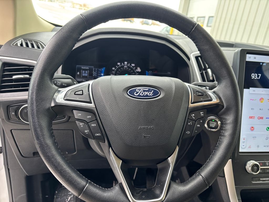 2024 Ford Edge SEL - Photo 14