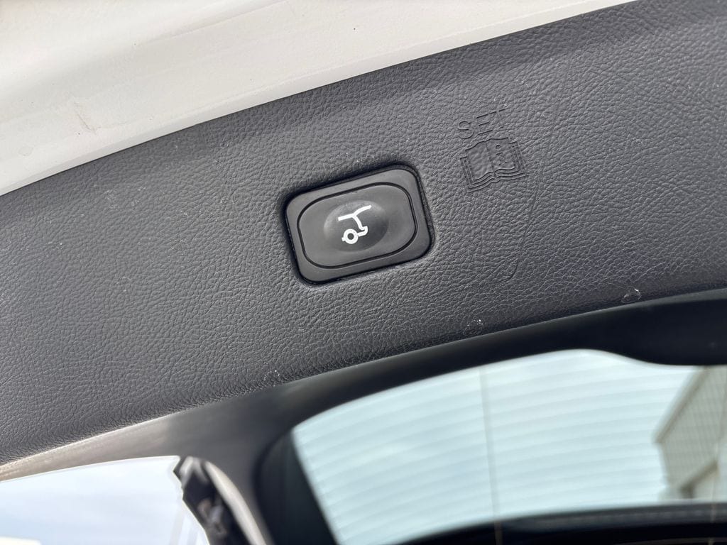 2024 Ford Edge SEL - Photo 29