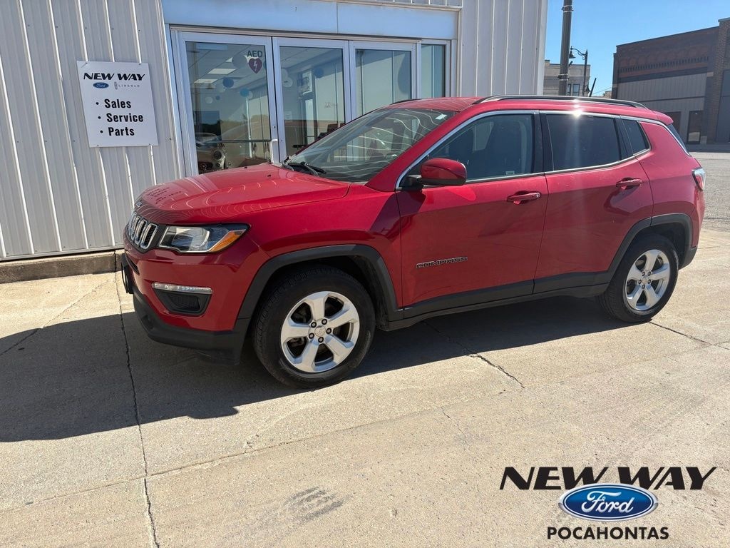 Used 2018 Jeep Compass Latitude SUV