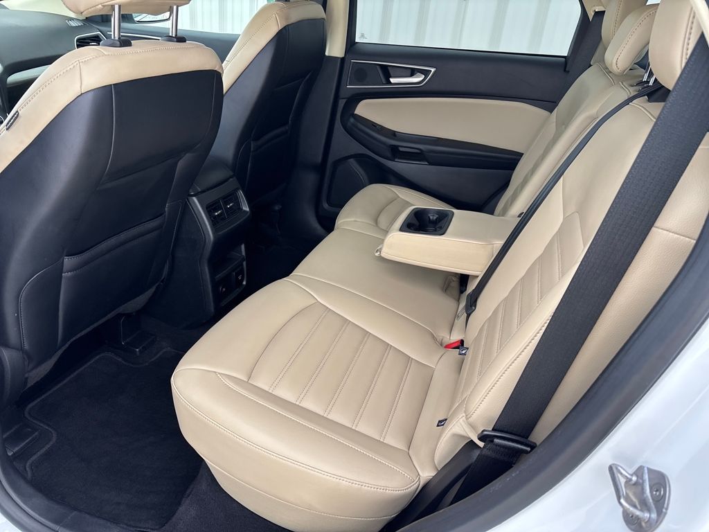 2024 Ford Edge SEL - Photo 25