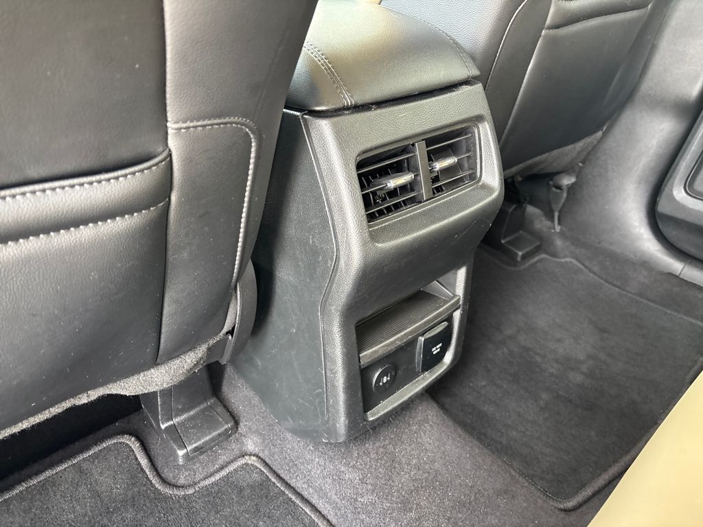 2024 Ford Edge SEL - Photo 26