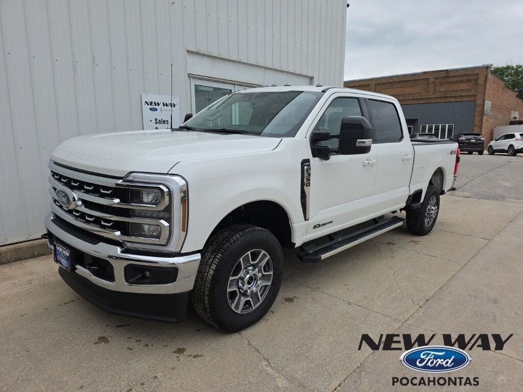 New 2026 Ford Super Duty F-350® Lariat® TRUCK