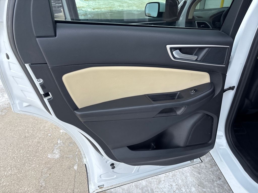 2024 Ford Edge SEL - Photo 23