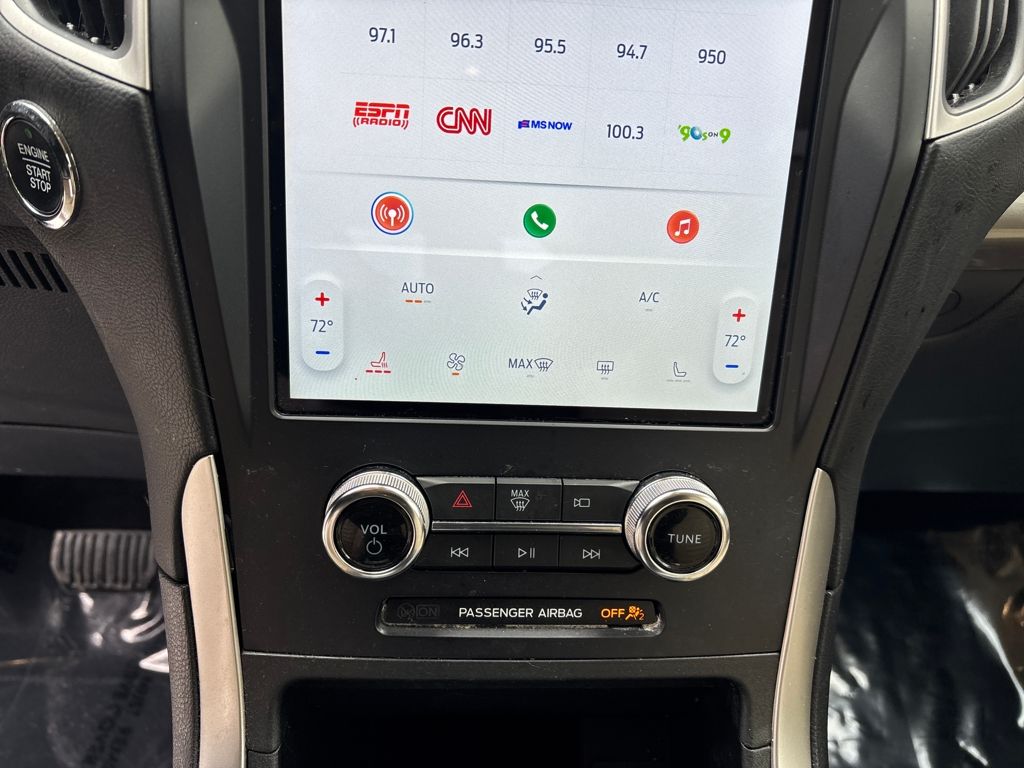 2024 Ford Edge SEL - Photo 17