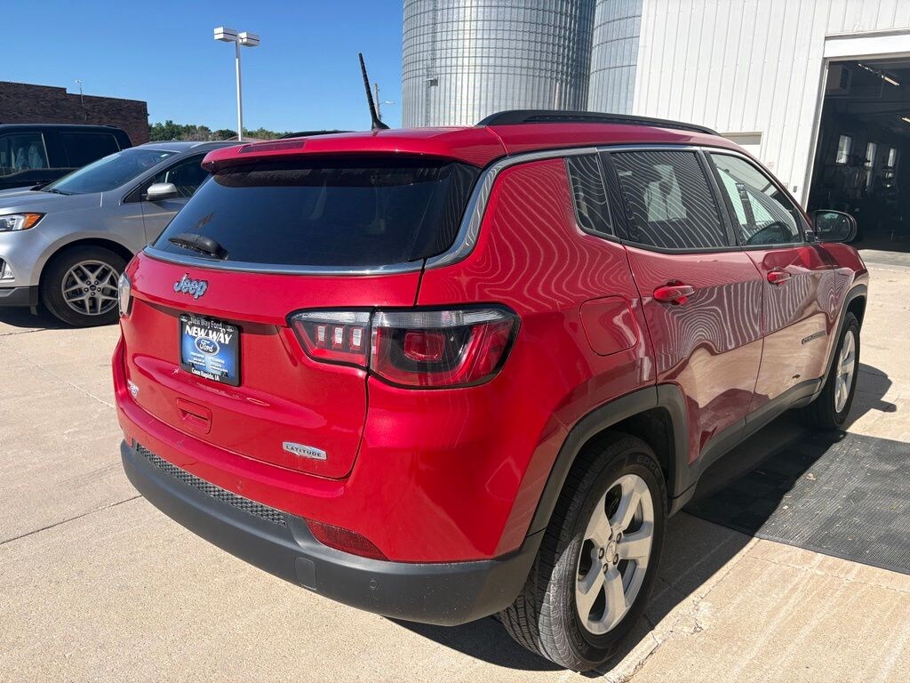 Used 2018 Jeep Compass Latitude SUV