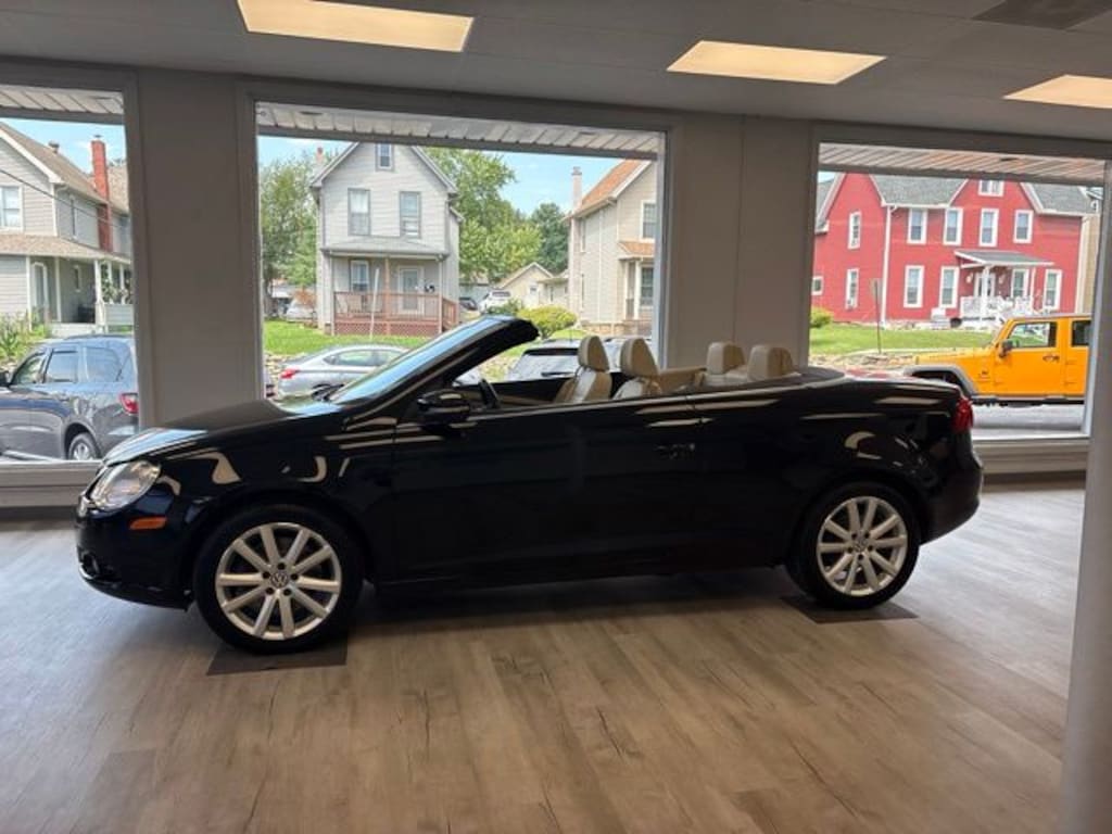 Used 2011 Volkswagen Eos Komfort Edition Convertible