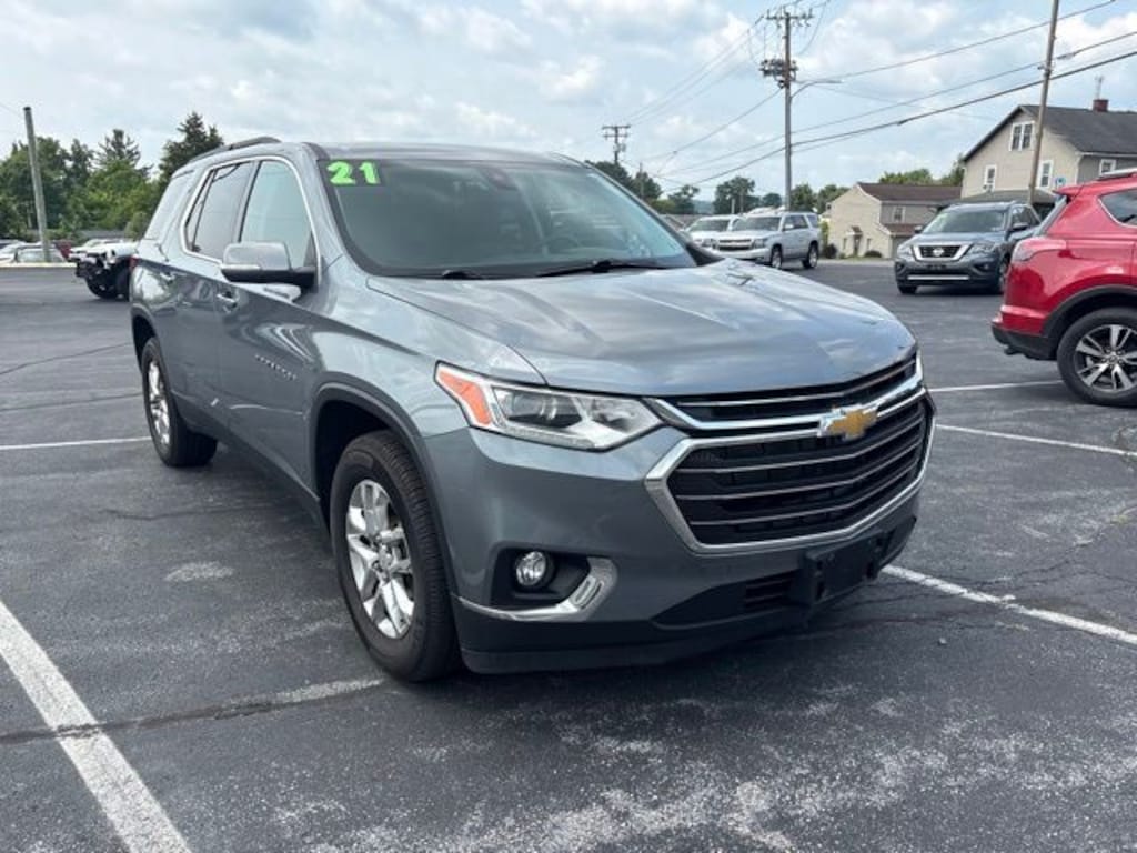 Used 2021 Chevrolet Traverse LT Leather SUV