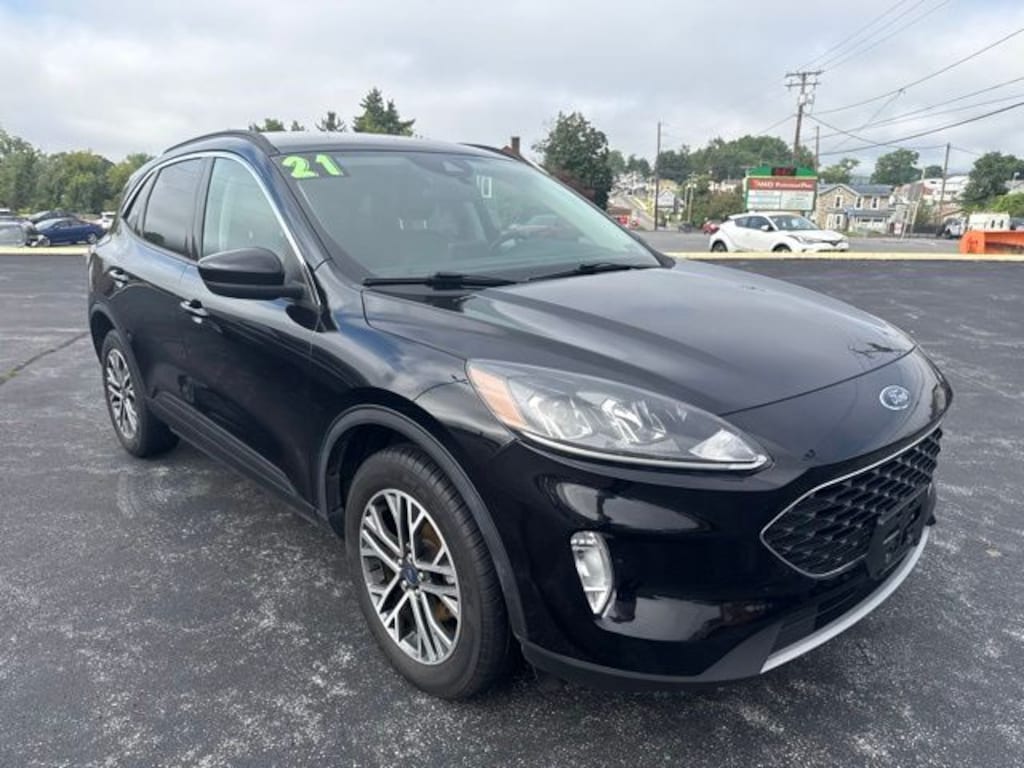 Used 2021 Ford Escape SEL SUV