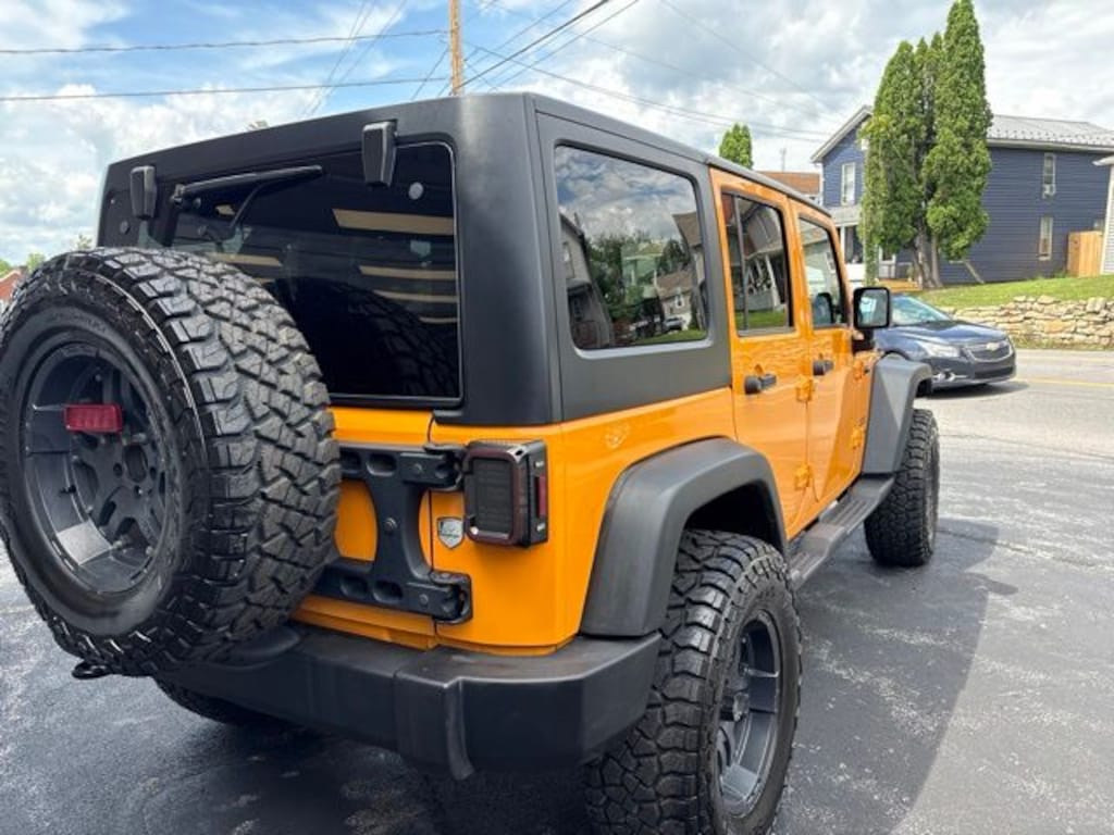 Used 2012 Jeep Wrangler Unlimited Sport SUV