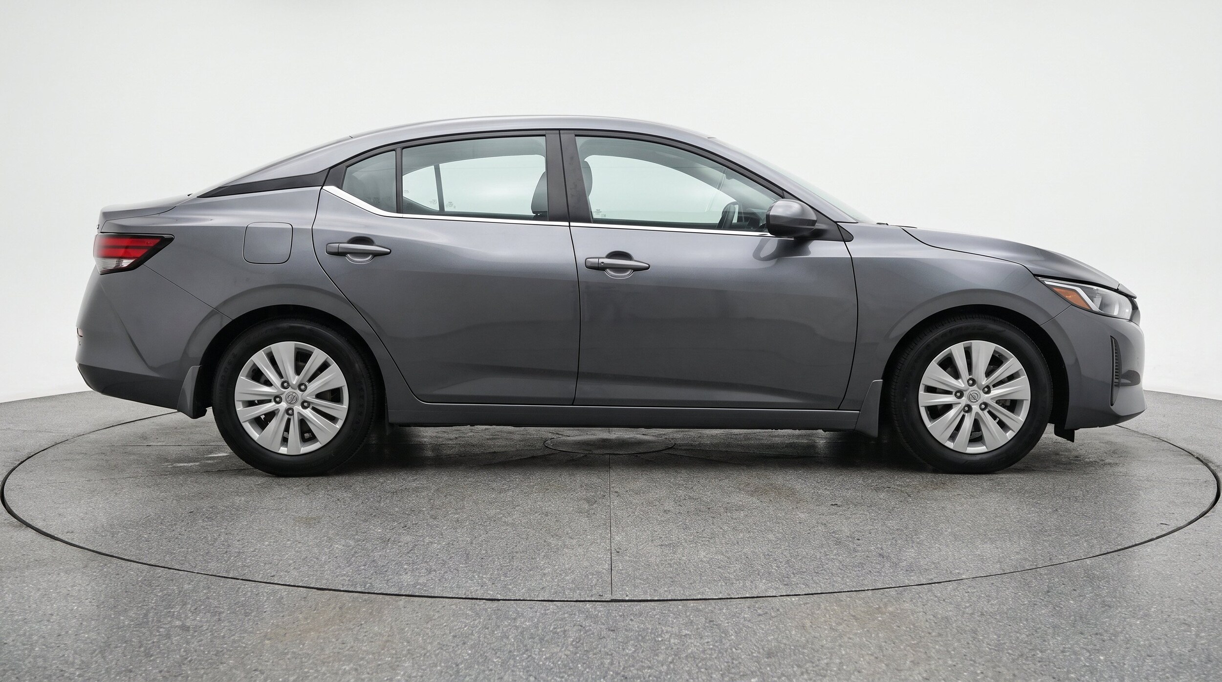Thumbnail: 2025 Nissan Sentra - 10