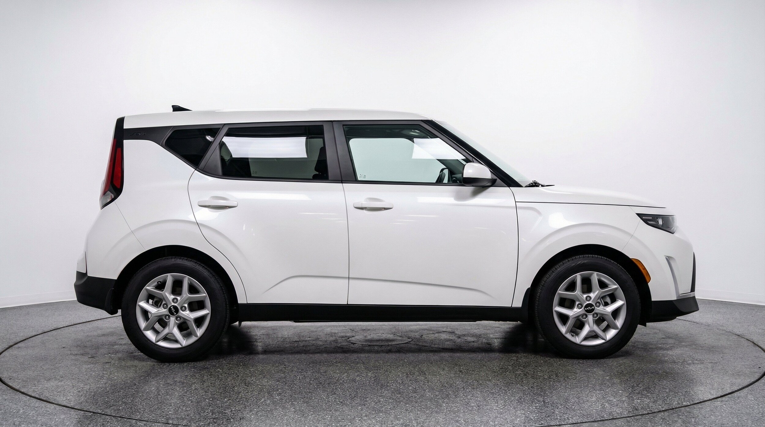 Thumbnail: 2025 Kia Soul - 10
