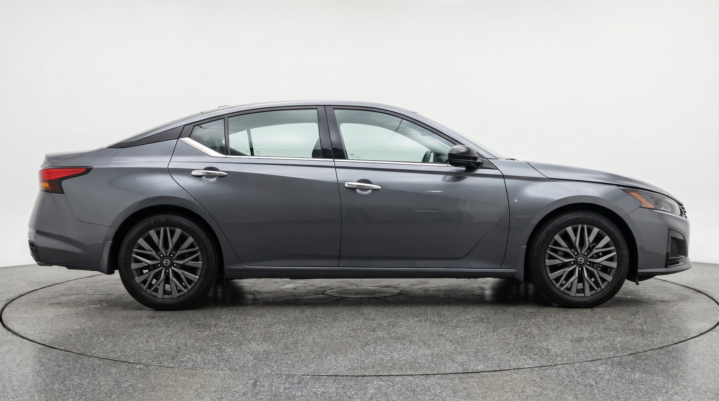 Thumbnail: 2025 Nissan Altima - 10