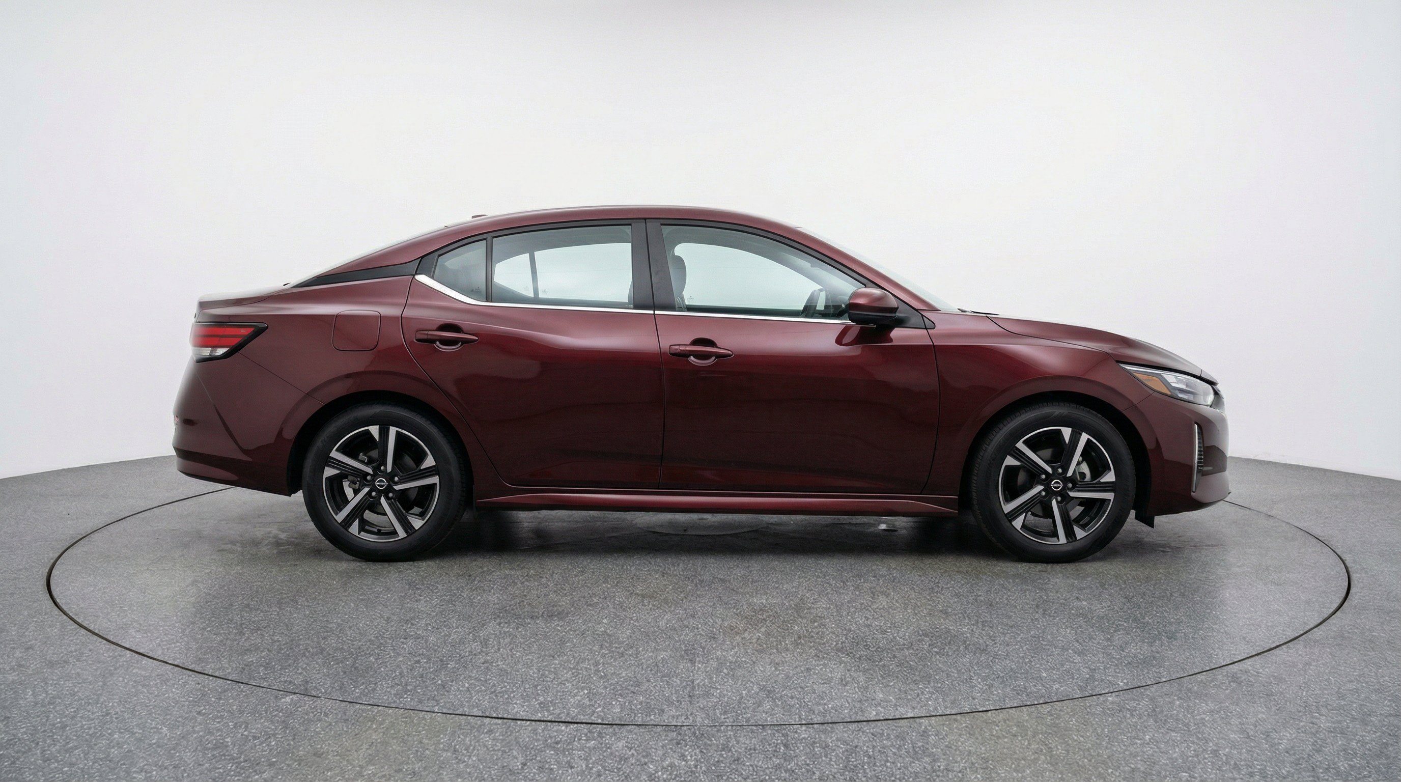 Thumbnail: 2025 Nissan Sentra - 10