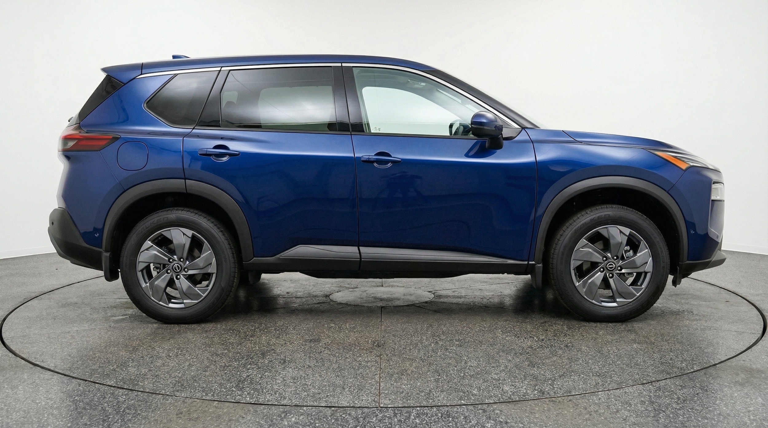 Thumbnail: 2025 Nissan Rogue - 10