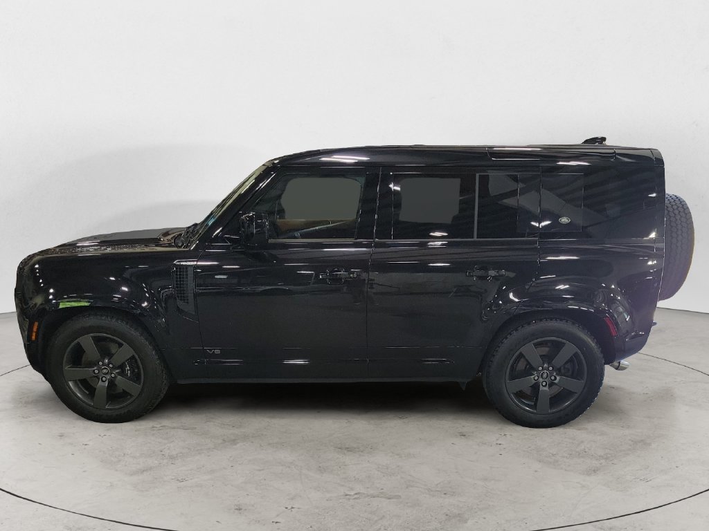 Used 2024 Land Rover Defender 110 V8 SUV