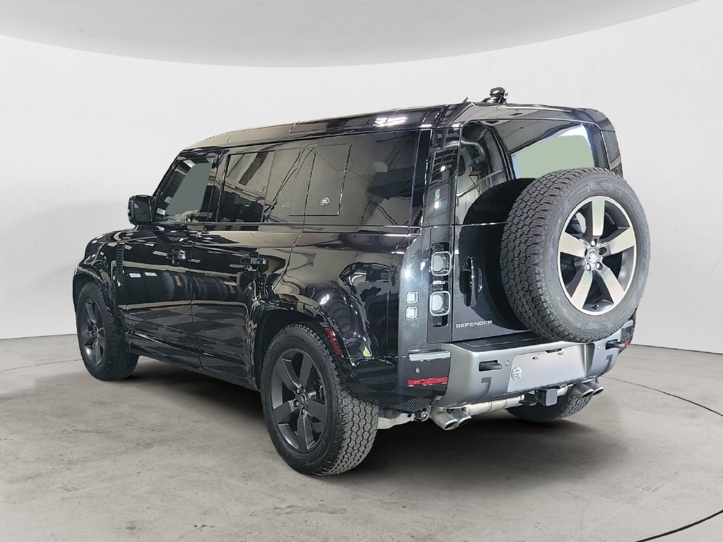 Used 2024 Land Rover Defender 110 V8 SUV