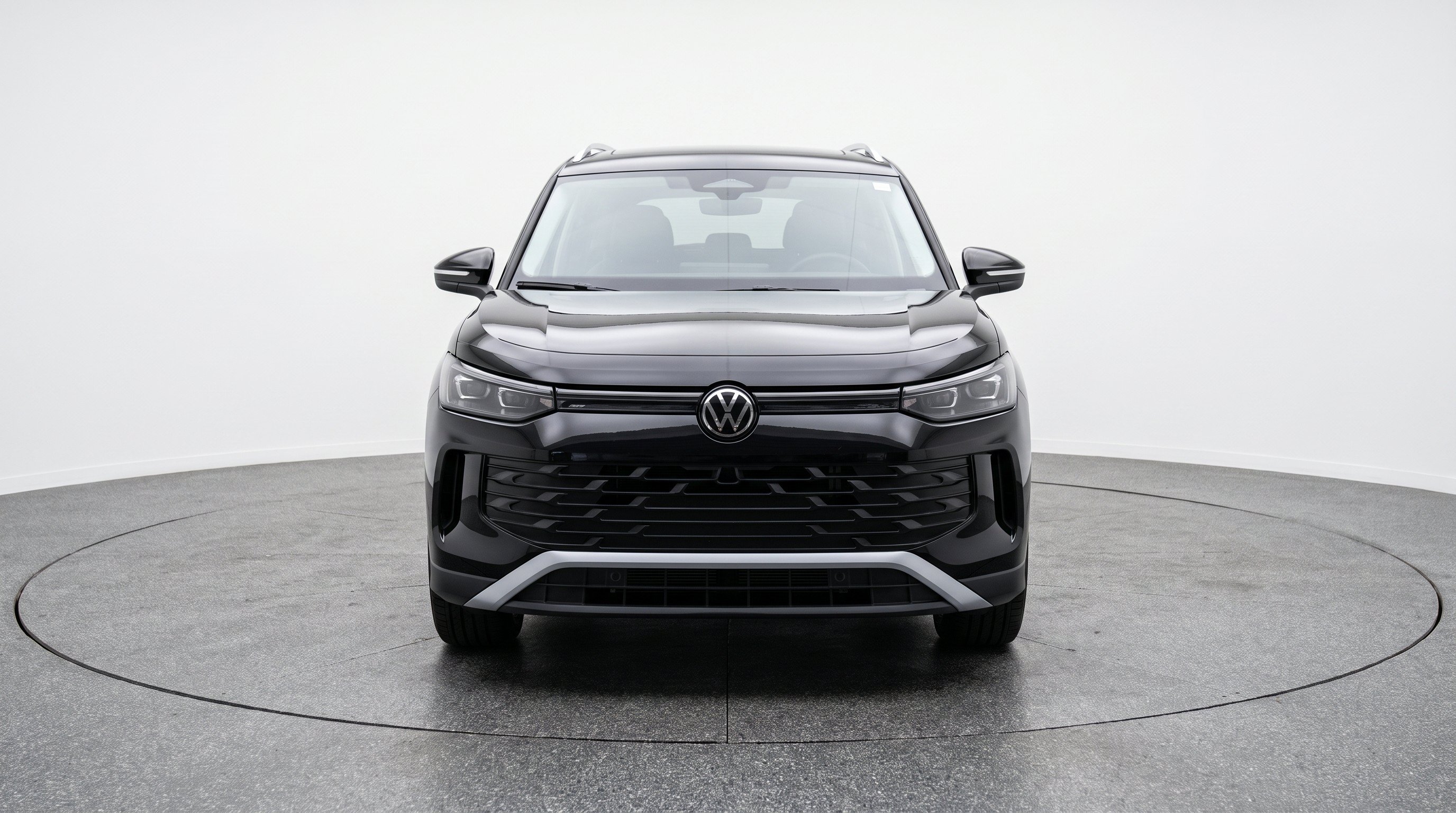 Thumbnail: 2026 Volkswagen Tiguan - 2