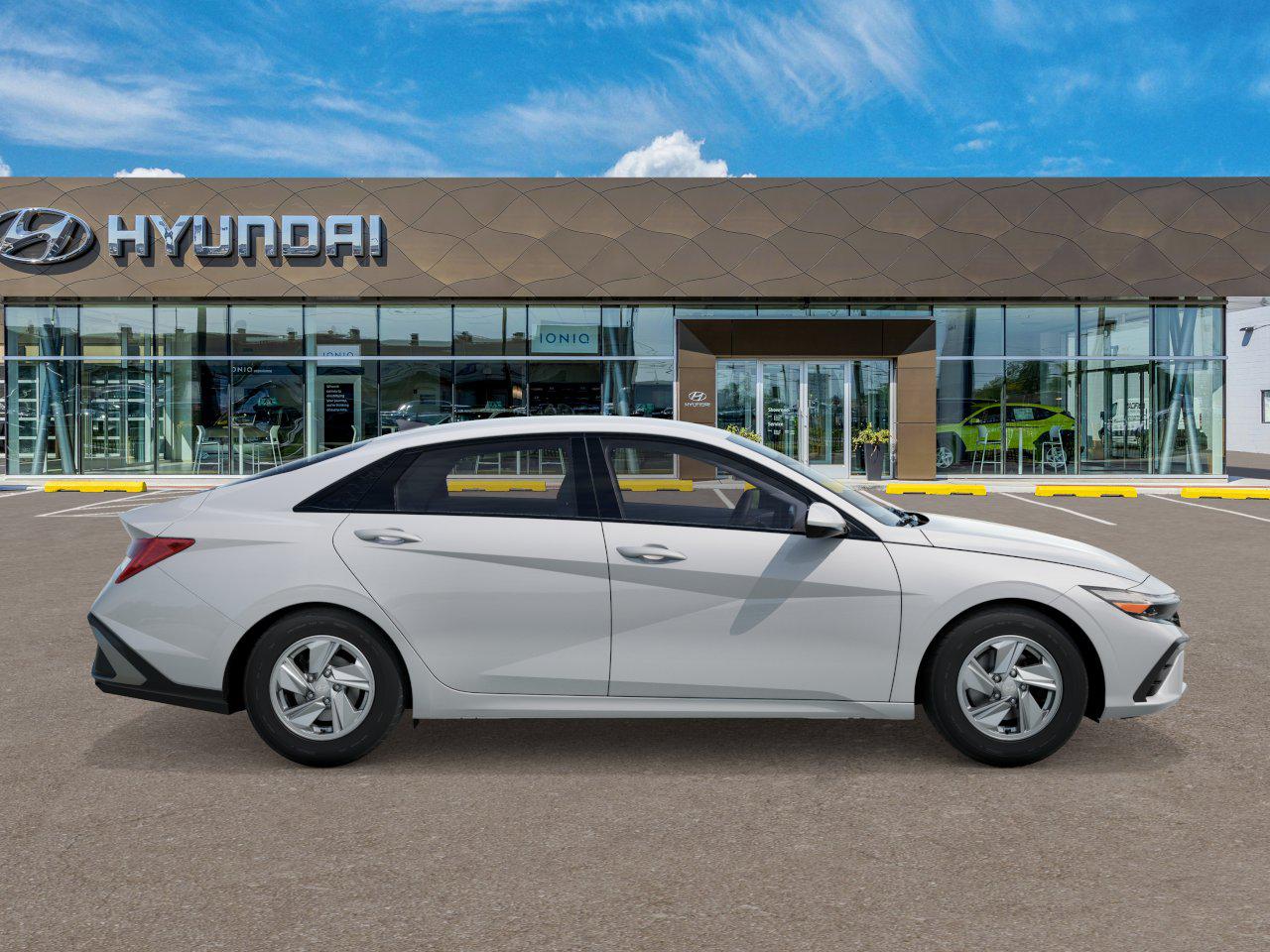 2025 Hyundai Elantra SE - Photo 7
