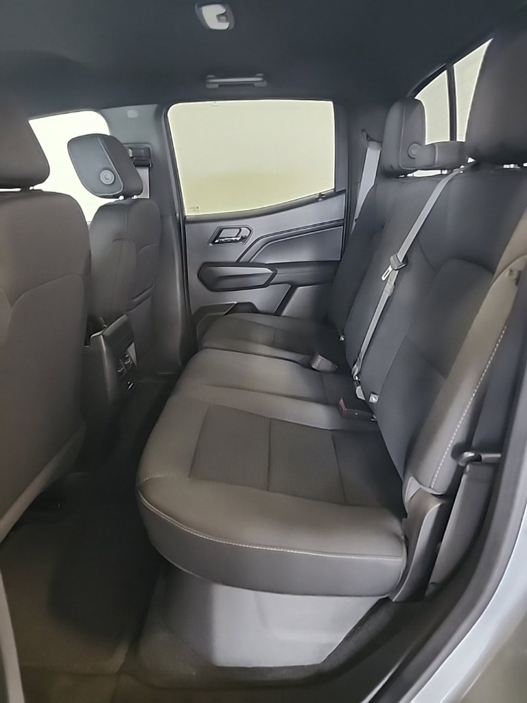 2024 Chevrolet Colorado LT - Photo 11