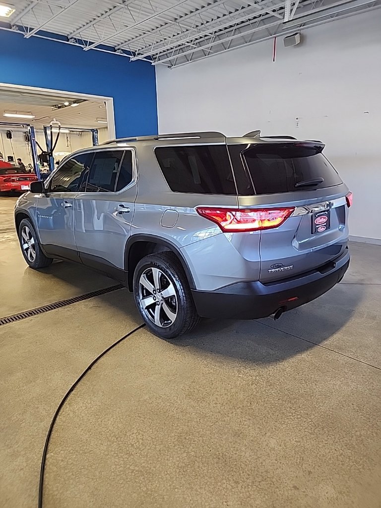 Used 2021 Chevrolet Traverse LT Leather SUV