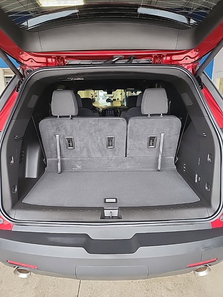 2023 Chevrolet Traverse 1LT - Photo 12